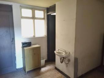 Venta de Propiedad Comercial en Hospital , San José. RAH 27-250
