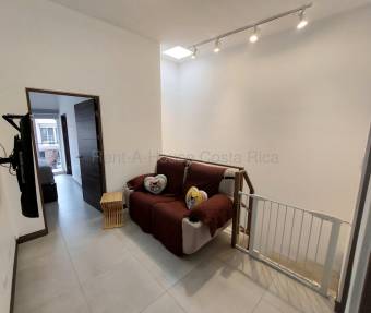 Se vende casa en Colón Mora 27-79