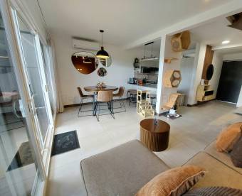 Se vende casa en Colón Mora 27-79