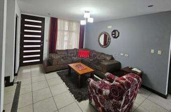 Se vende casa en Colón Mora 26-2134