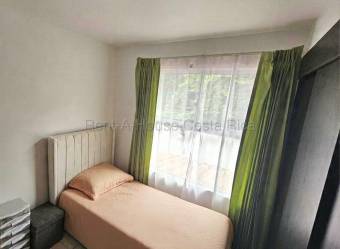 Se vende casa en Colón Mora 26-2134