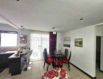 Se vende casa en Colón Mora 26-2134