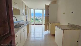 Se vende apartamento en San Rafael Escazú 27-315