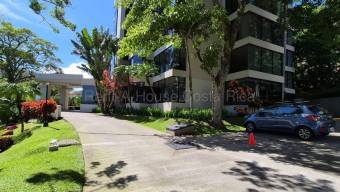 Se vende apartamento en San Rafael Escazú 27-315