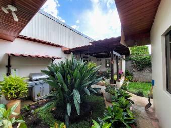Se vende casa en Rohrmoser San José 25-139