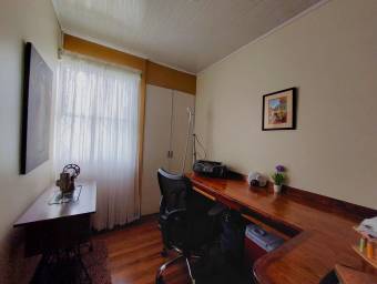 Se vende casa en Rohrmoser San José 25-139