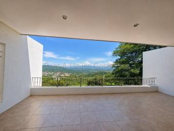 Venta de casa de lujo con piscina y entorno natural en Ciudad Colón #27-325 GS