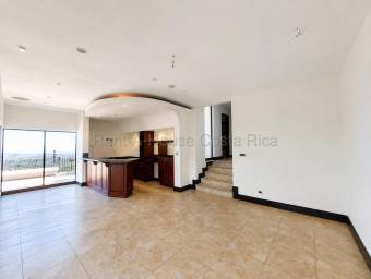 Venta de casa de lujo con piscina y entorno natural en Ciudad Colón #27-325 GS