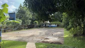 Venta de quinta con 2 piscinas, rancho y amplias zonas verdes #27-290 GS