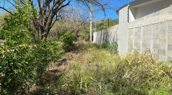 Lote cerca de Playa Grande  Permiso de Construcción Aprobado  Uso Mixto