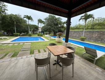 SE ALQUILA APARTAMENTO SANTA ANA, BRASIL DE MORA, 3 HABITACIONES