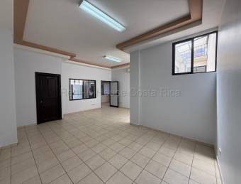 Alquiler de Local Comercial Remodelado en el Corazón de Heredia #27-276 GS