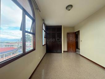 Alquiler de Apartamento de 3 Habitaciones en el Centro de Escazú #27-283 GS