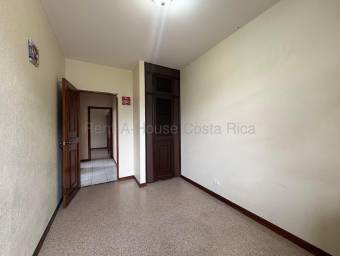 Alquiler de Apartamento de 3 Habitaciones en el Centro de Escazú #27-283 GS