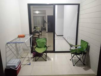 Se alquila casa en La Trinidad Moravia 27-308