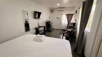 Venta de casa con piscina, rancho y estudio para generar ingresos #27-288 GS