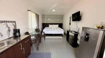 Venta de casa con piscina, rancho y estudio para generar ingresos #27-288 GS