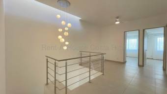 Venta de casa contemporánea en condominio privado #27-316 GS