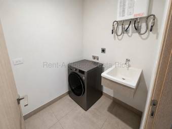 Se alquila apartamento en Curridabat San José 27-324
