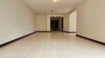 Venta de amplio apartamento con gran potencial de remodelación #27-315 GS
