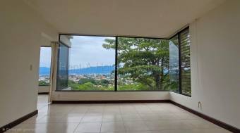 Venta de amplio apartamento con gran potencial de remodelación #27-315 GS