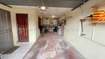 Venta de casa esquinera de una planta con jardín #27-289 GS