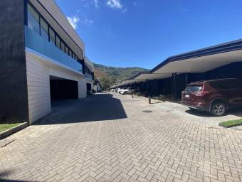 Se vende casa en San Antonio Escazú 26-353