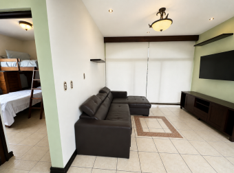 Single-story house for sale in the Las Vueltas condominium within Ciudad Hacienda Los Reyes in La Gu