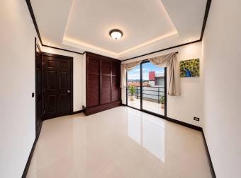 CASA EN VENTA  RESIDENCIAL MONSERRAT  TRES RÍOS, CARTAGO