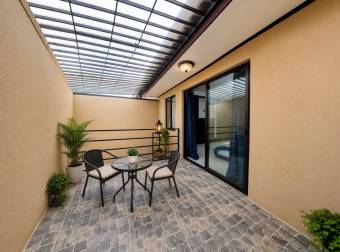 CASA EN VENTA  RESIDENCIAL MONSERRAT  TRES RÍOS, CARTAGO