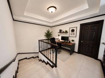 CASA EN VENTA  RESIDENCIAL MONSERRAT  TRES RÍOS, CARTAGO