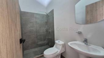 Se alquila casa en San Francisco Heredia 27-352