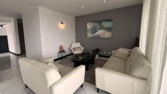 Se vende casa en San Rafael Escazú 26-710