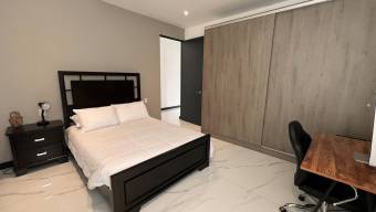 Se vende casa en San Rafael Escazú 26-710