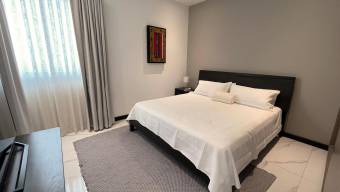 Se vende casa en San Rafael Escazú 26-710