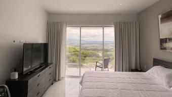 Se vende casa en San Rafael Escazú 26-710