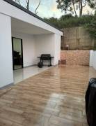 Venta de casa moderna con acabados de lujo y seguridad 24/7 #27-310 GS