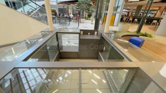Se alquila local comercial en Ulloa Heredia 27-366 Se alquila local comercial en Ulloa Heredia 27-366