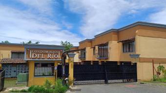 Se vende lote en Granadilla Curridabat 25-2013