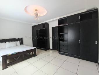 Alquiler de Casa Amoblada con Espacio Versátil en San José #27-319 GS