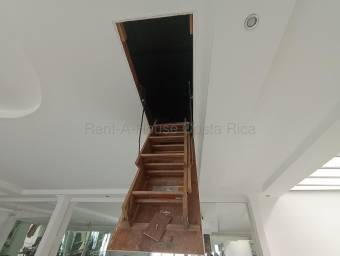 Alquiler de Casa Amoblada con Espacio Versátil en San José #27-319 GS