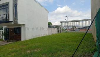 Se vende lote en Brasil Santa Ana 26-2147