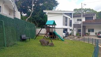 Se vende lote en Brasil Santa Ana 26-2147