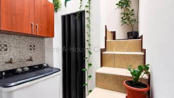 Se vende apartamento en San Rafael Montes de Oca 27-181