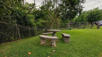 Se vende apartamento en San Rafael Montes de Oca 27-181