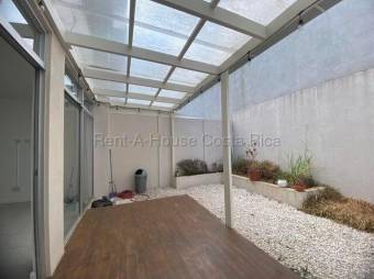 Alquiler de Casa Familiar en Condominio con Excelentes Amenidades en Heredia #27-279 GS