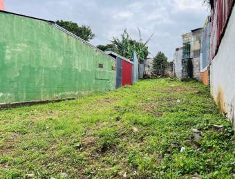 Se vende lote plano en Heredia Centro 26-1498