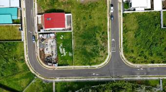 Se vende lote en San Isidro Heredia 26-2241