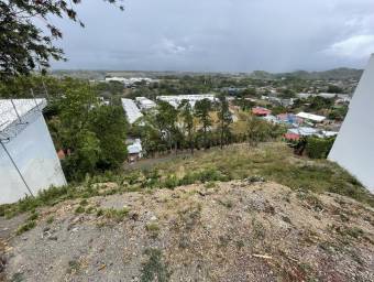 Se vende lote en Ciudad Colón Mora 25-721