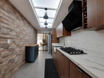 Se vende casa en San Pablo Heredia 27-367